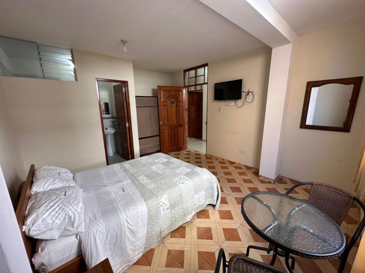 Hostal Trumarkaカハマルカ エクステリア 写真